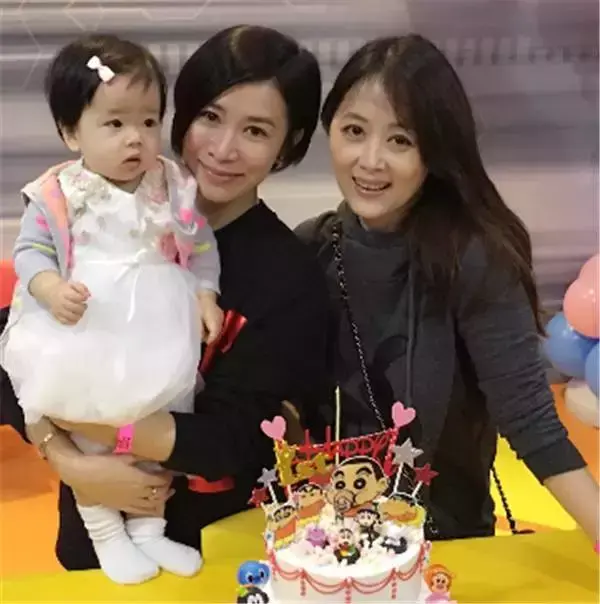 演员姚乐怡三级作品（人肉玩具姚乐怡剧照）