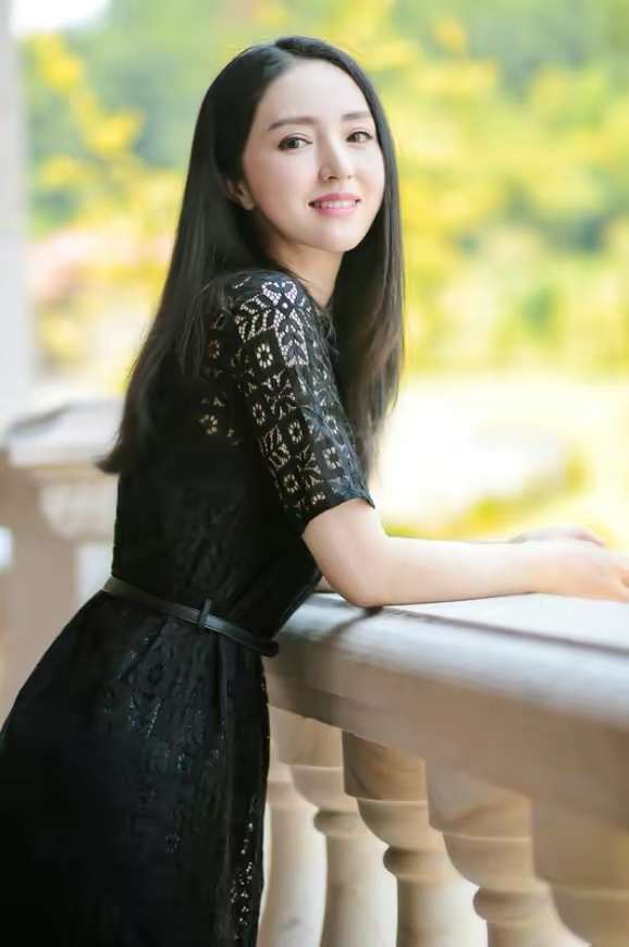 高云翔董璇为什么离的婚（董璇和高云翔的感情经历）