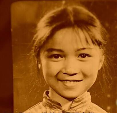 蔡明嫁了几个老公（揭秘蔡明现任老公情史）