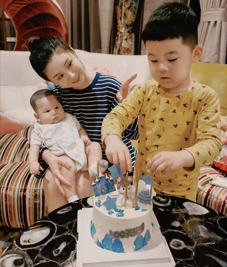 王雷李小萌什么时候结的婚（李小萌王雷情感经历）