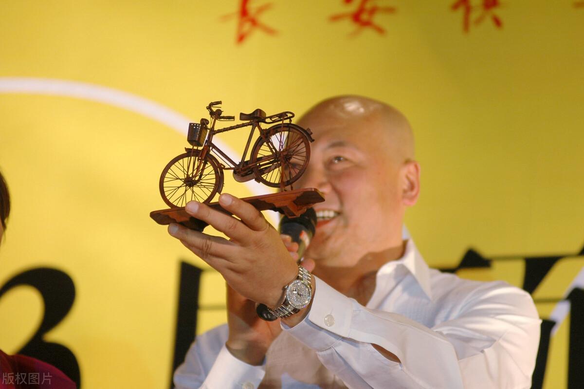 陈丽华老师的前夫现在还活着吗（迟重瑞陈丽华的感情故事）