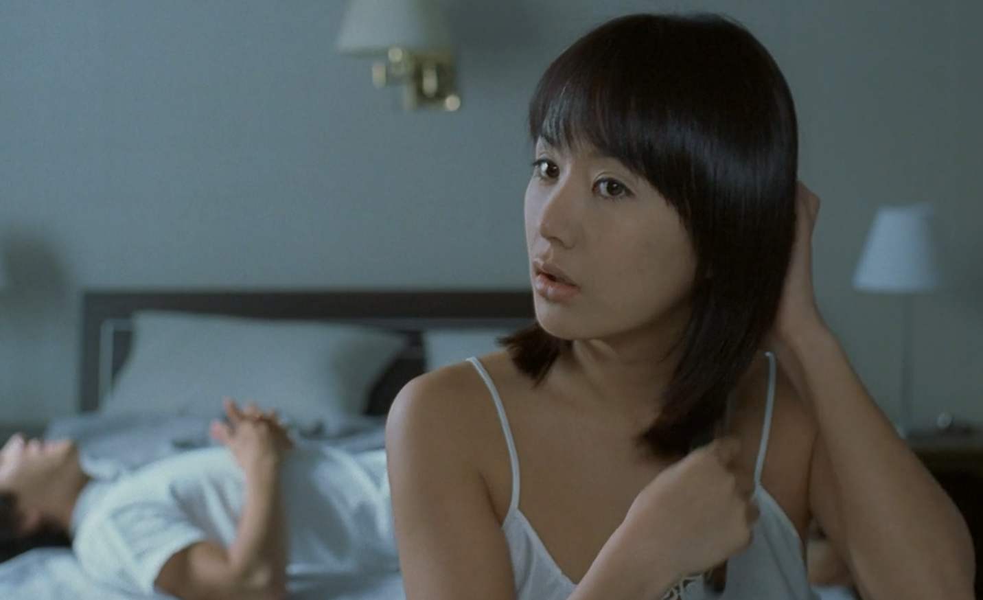 韩国严正花演过什么三级片（性感女神严正花作品介绍）