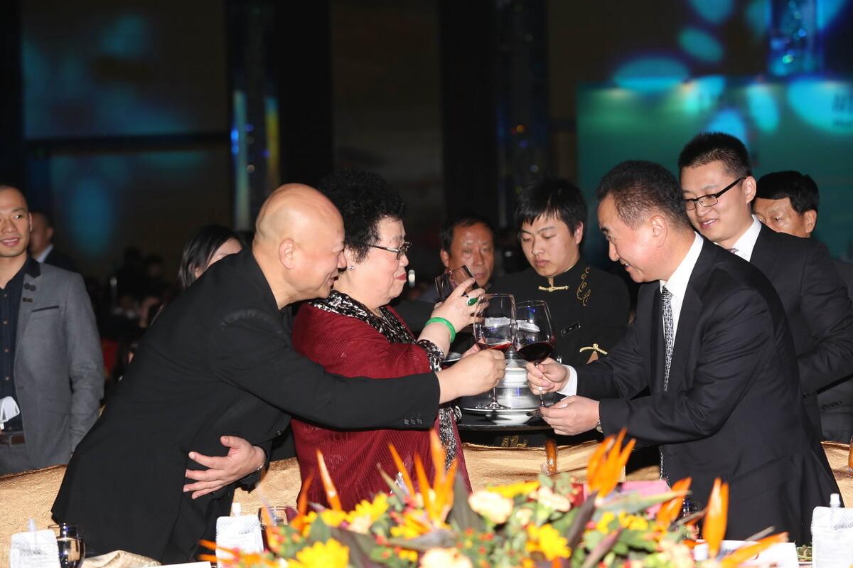 陈丽华老师的前夫现在还活着吗（迟重瑞陈丽华的感情故事）