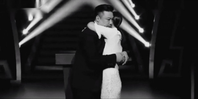 贾总的演讲李丽丽为什么哭了（贾冰和李丽丽的故事）