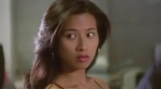 麦家琪三级作品有哪些（宅男女神麦家琪儿子观看其作品）