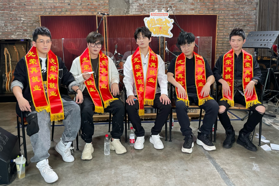 托奶李天王是什么意思（苏醒李炜事件前因后果）