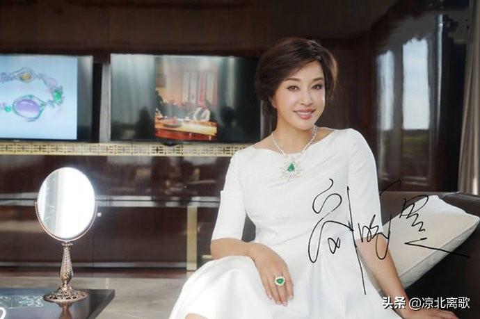 刘晓庆走光照片（揭秘刘晓庆删照门真相曝光）