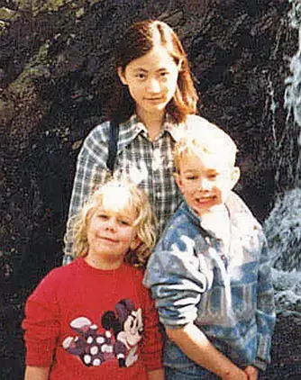 刘心悠的鼻子是真的吗（刘心悠整容前后照对比）