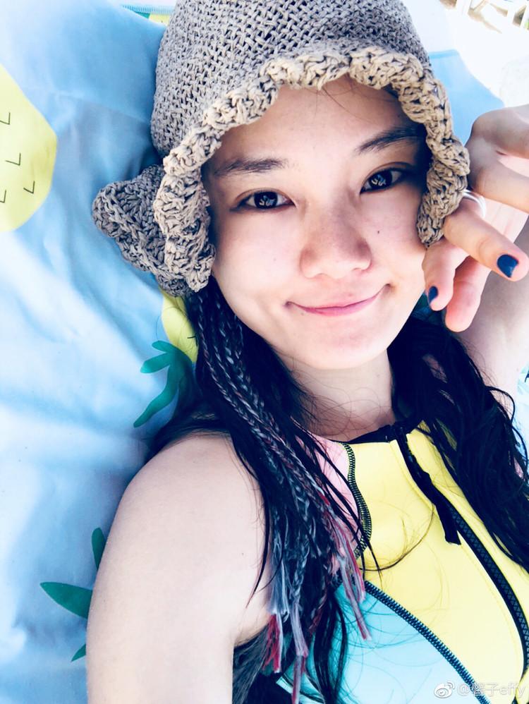 泪洒女人花馨子吻戏（电视剧泪洒女人花演员表 ）