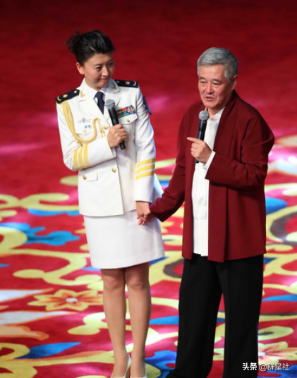 闫学晶的丈夫是谁（演员闫学晶婚史经历）