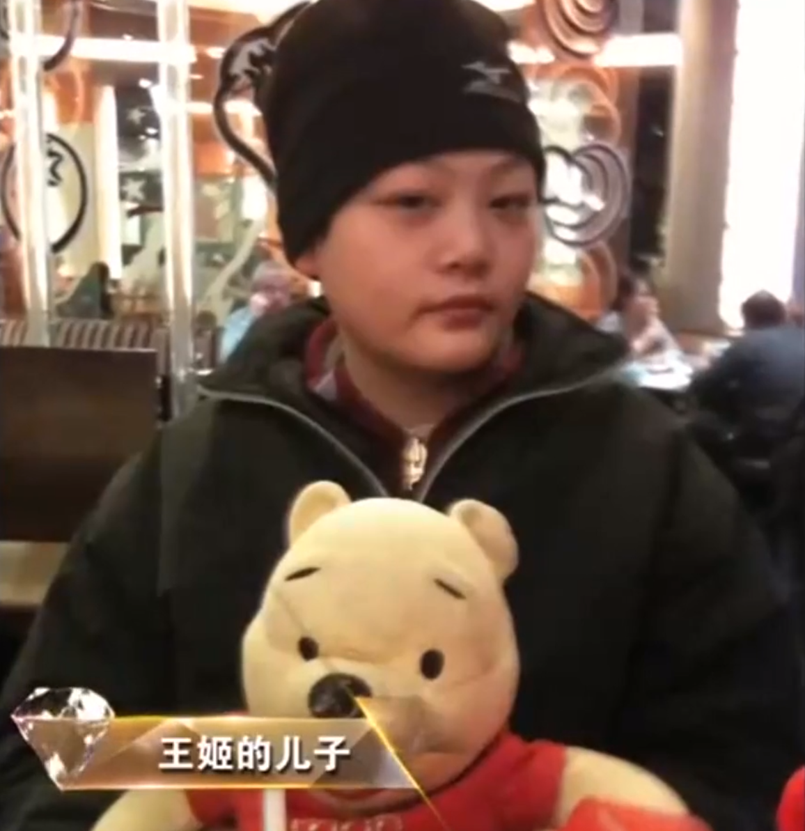 王姬丈夫高峰是干啥的（演员王姬和高峰的情感经历）