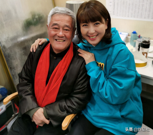 闫学晶的丈夫是谁（演员闫学晶婚史经历）