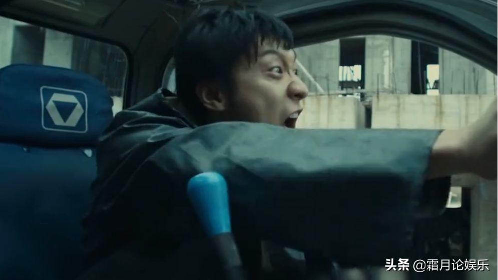 乔任梁真的被卸胳膊了吗 （真实的乔任梁死亡原因）