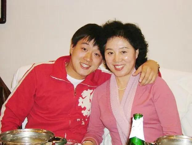 石雪和佟大为的关系(佟大为的一生经历)