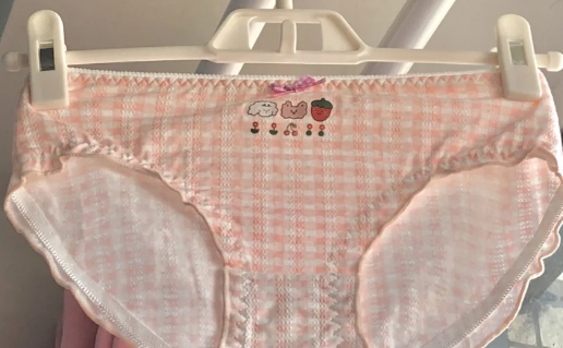 尿裤子不洗会发出什么味道