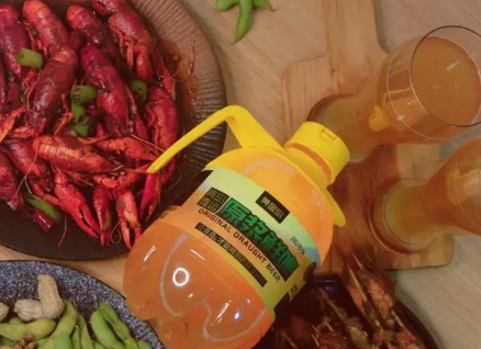 鲜啤酒打开隔夜还能喝吗（鲜啤酒打开多久不能喝）