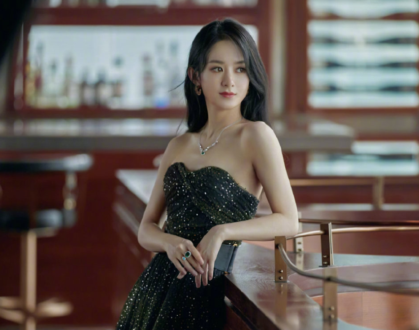 赵丽颖结婚后眼神变了（赵丽颖婚后变化有多大）