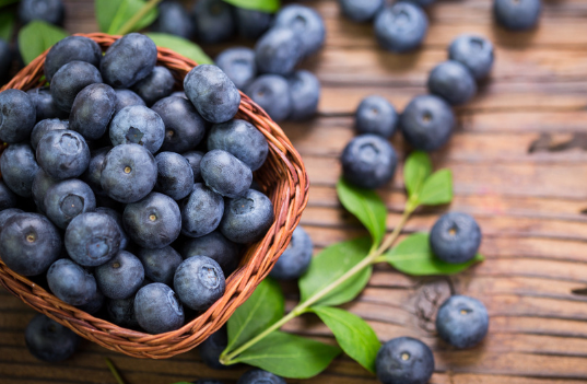 蓝莓洗了之后可以放到第二天吃吗（蓝莓洗完放明天可以吃吗）