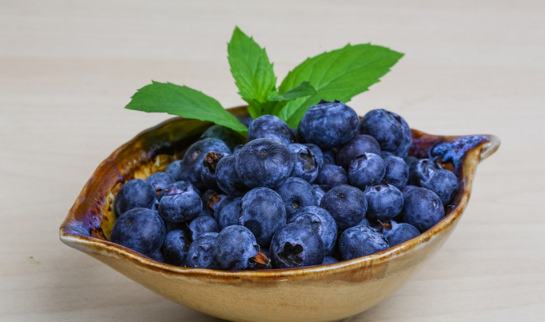 蓝莓里面有籽是正常的吗1