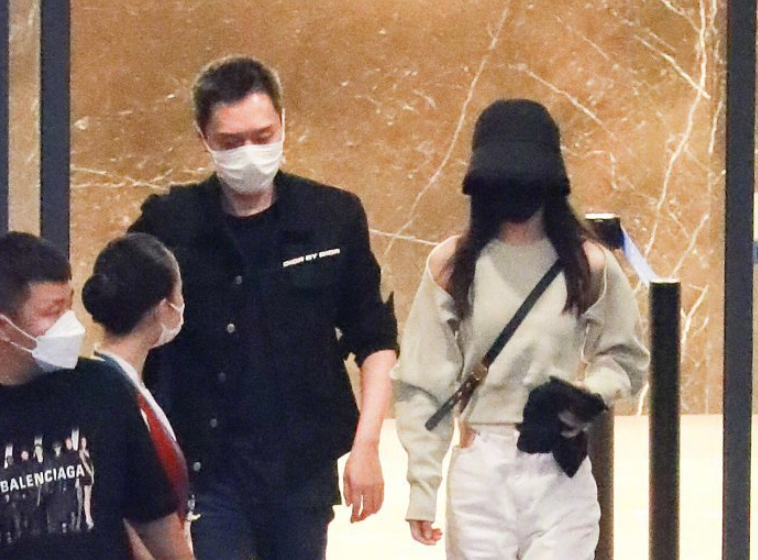 赵丽颖结婚后眼神变了（赵丽颖婚后变化有多大）