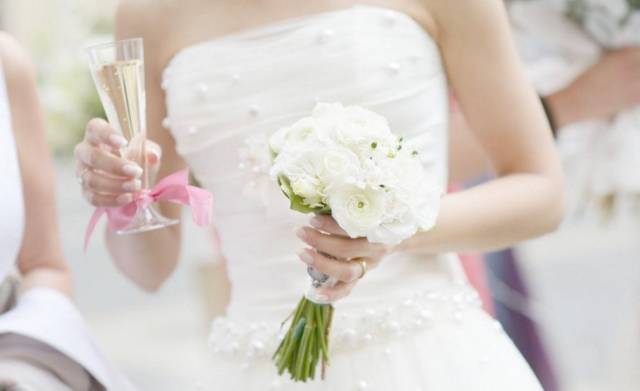 二婚能不能办婚礼（二婚的婚礼要注意什么）