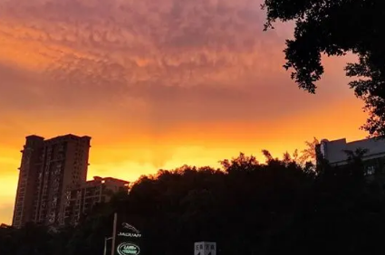 2023年北京七月份天气热不热（七月份去北京旅游好吗）