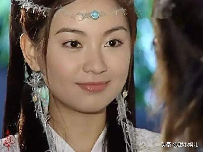 陈秀丽现在是什么样的军衔（数学老师陈秀丽资料介绍）