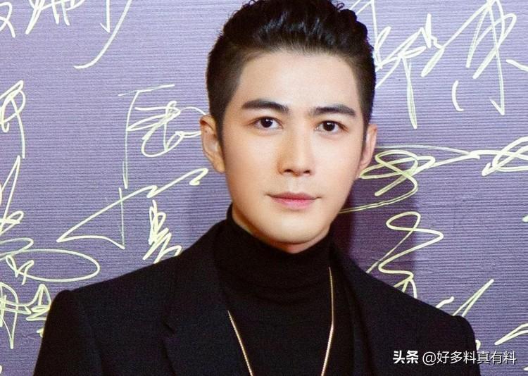 陈学冬发生过什么事（郭敬明和陈学冬恋情公布）