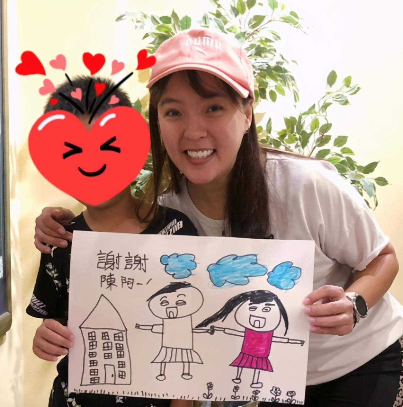 陈伶宣的资料(台湾陈伶宣盲女日记)