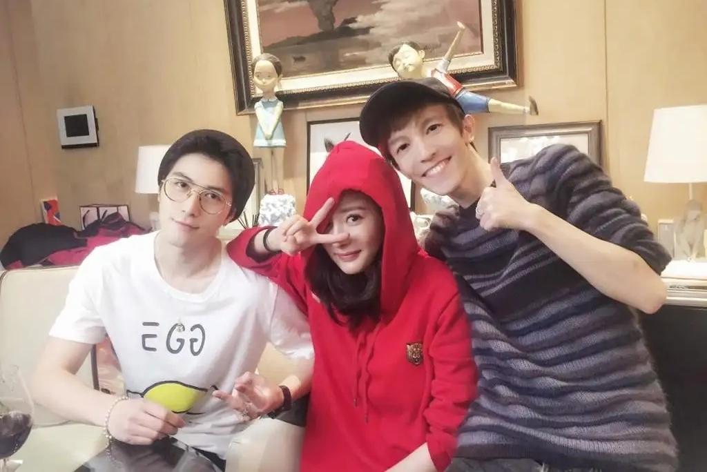 陈学冬怎么出道走红的（明星陈学冬的成名经历）