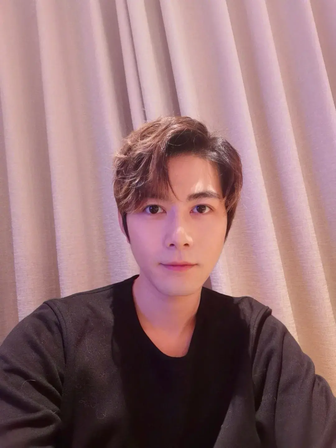 演员陈学冬小时候的经历（童年最凄惨的五位明星）