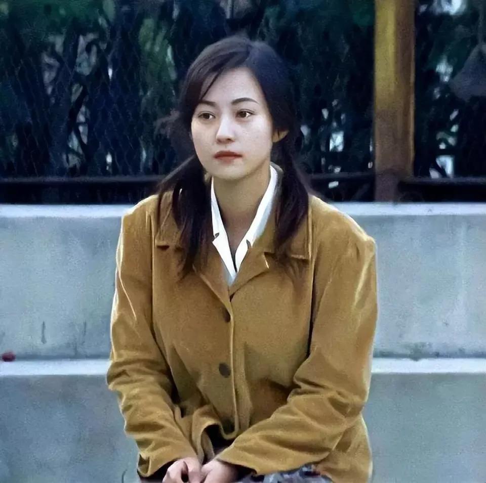 郝蕾的丈夫刘烨是干什么的（揭秘郝蕾和李烨离婚的原因）