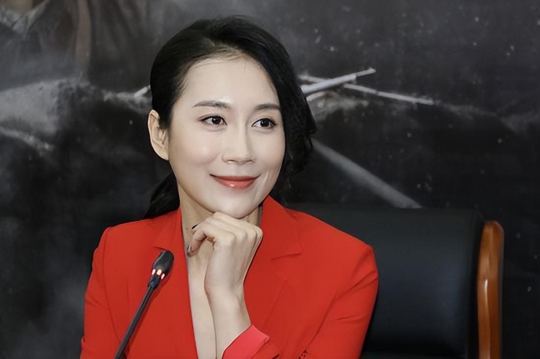 温峥嵘结过婚吗（演员温峥嵘现任丈夫介绍）