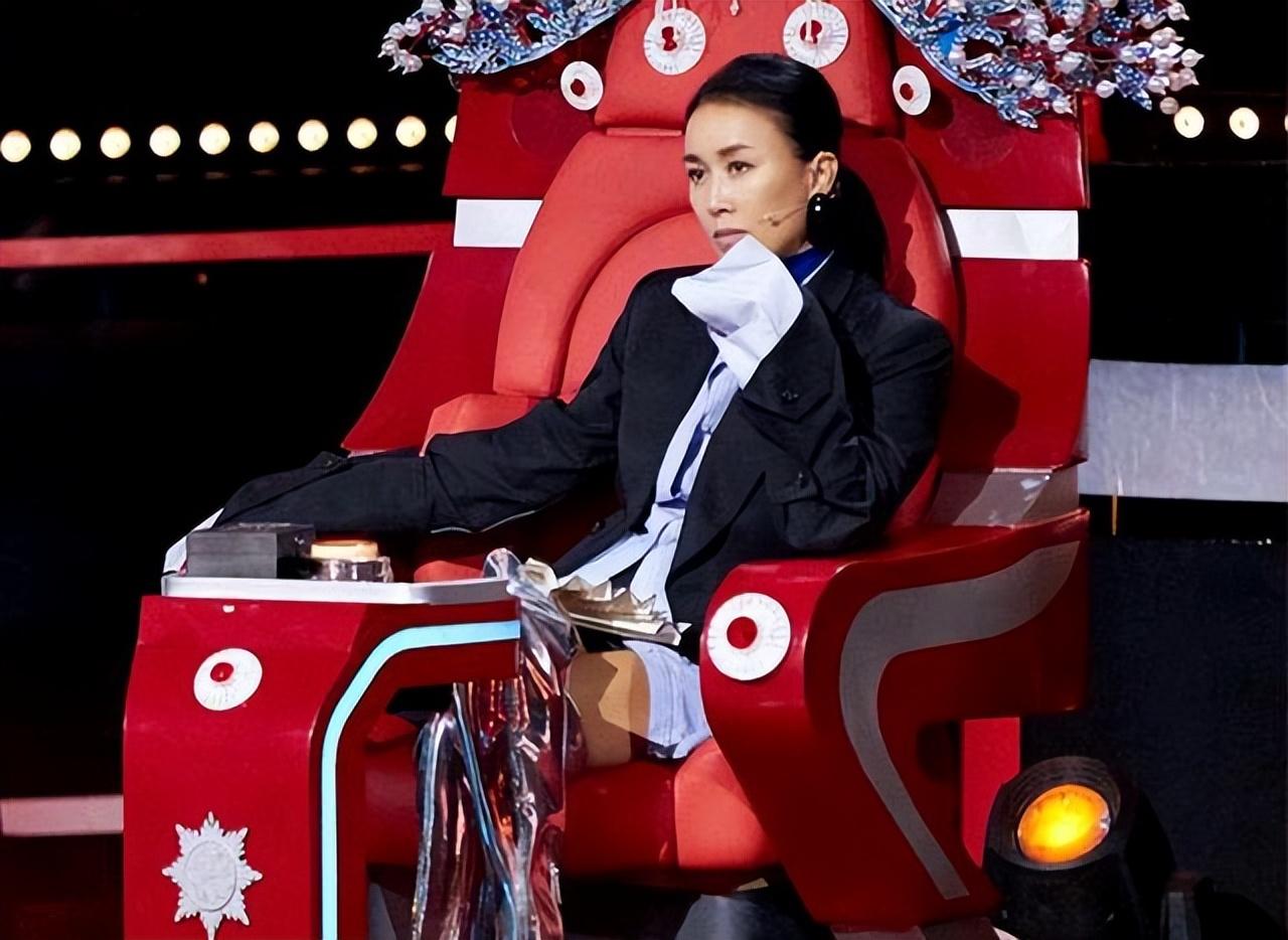 那英为什么地位这么高（歌坛霸主那英厉害的三个原因）