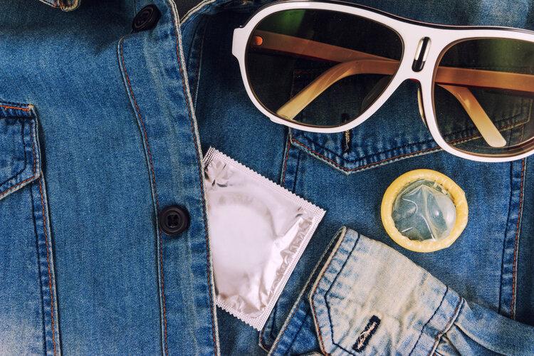 男生的安全罩有什么作用（避孕套的使用注意事项）