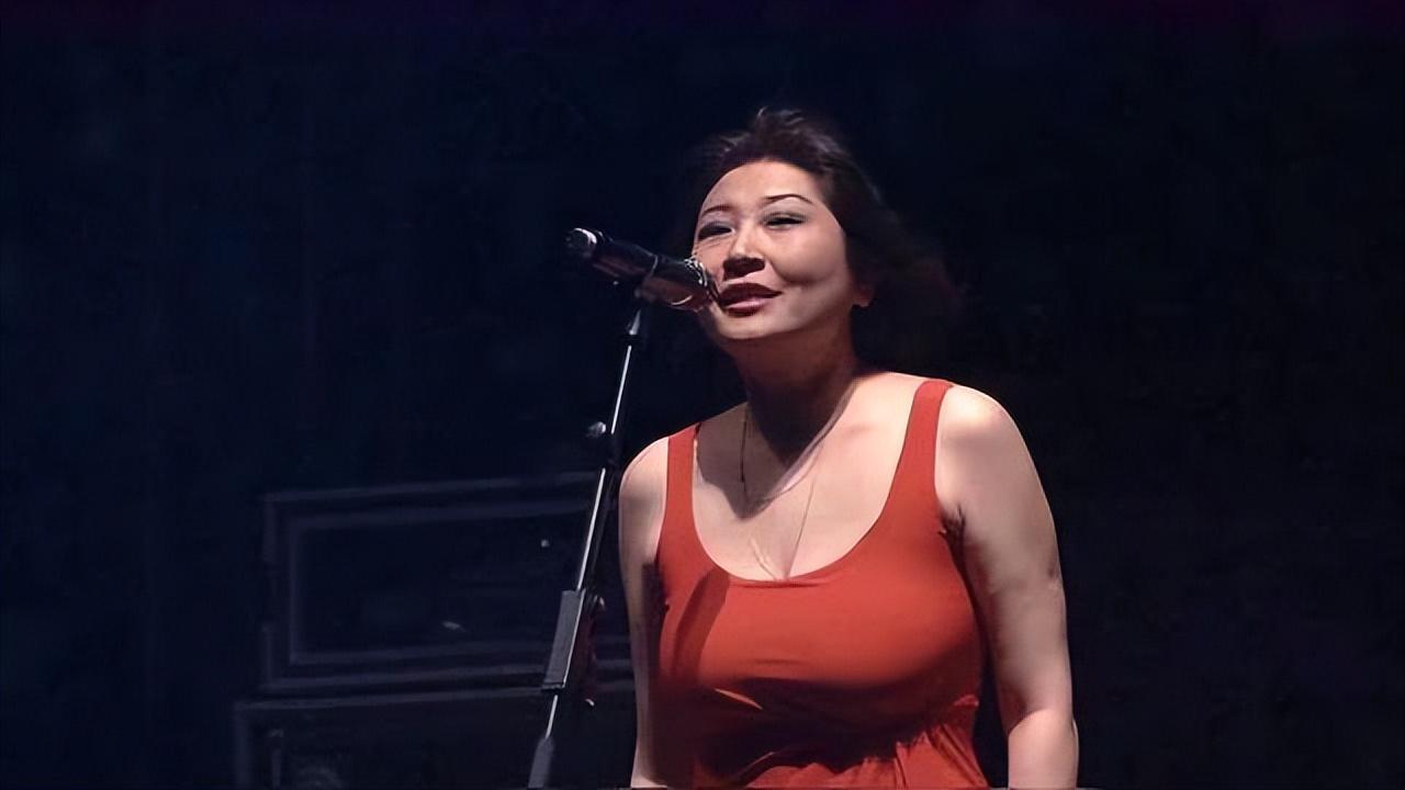 那英为什么地位这么高（歌坛霸主那英厉害的三个原因）