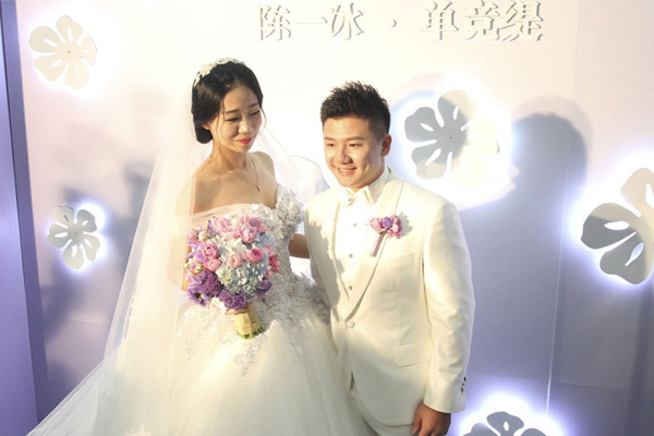 单竞缇和陈一冰是怎么认识的