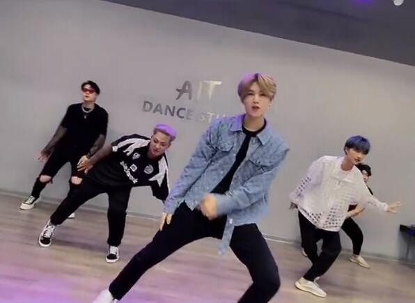 ESO男团是什么鬼玩意？他们因为模仿爱豆被网友批评