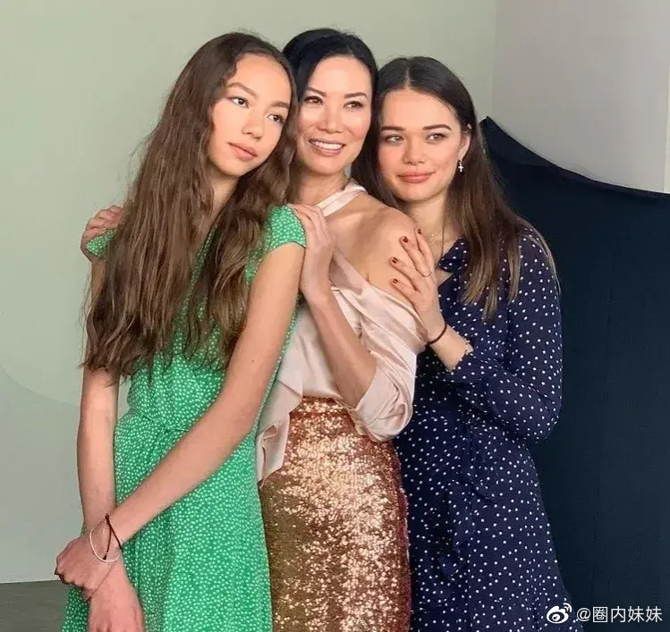 默多克给了邓文迪多少钱？传说200亿是真的吗