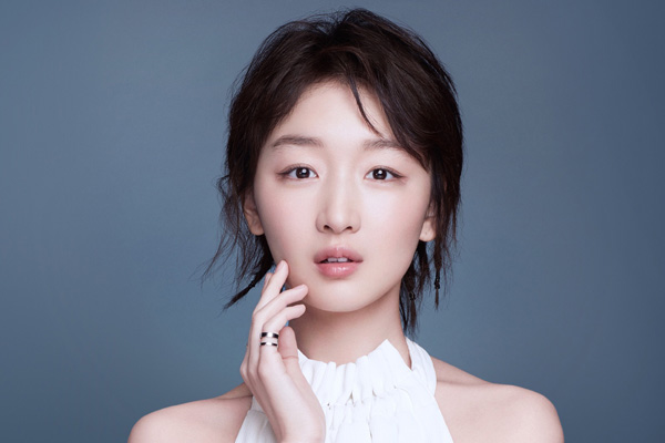 周冬雨和易烊千玺在一起了吗（易烊千玺和周冬雨恋情被扒）