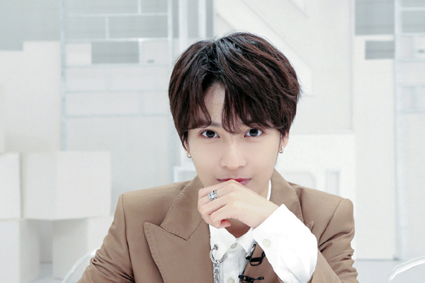 《青春有你2》林凡“我是谁是什么歌”