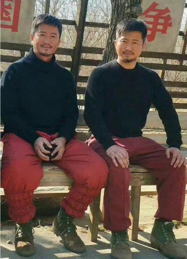 吴京替身叫什么名字（吴京和他的替身这也太像了吧）