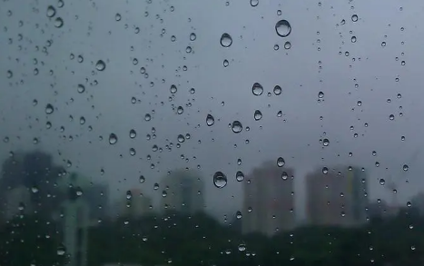 2023年5月1日成都会下雨吗？