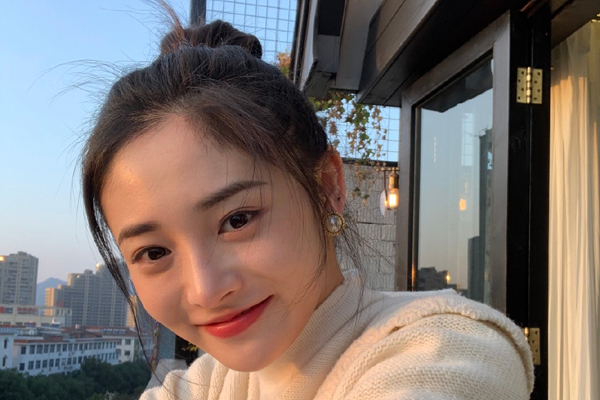 周洁琼不承认自己是中国人有回应么