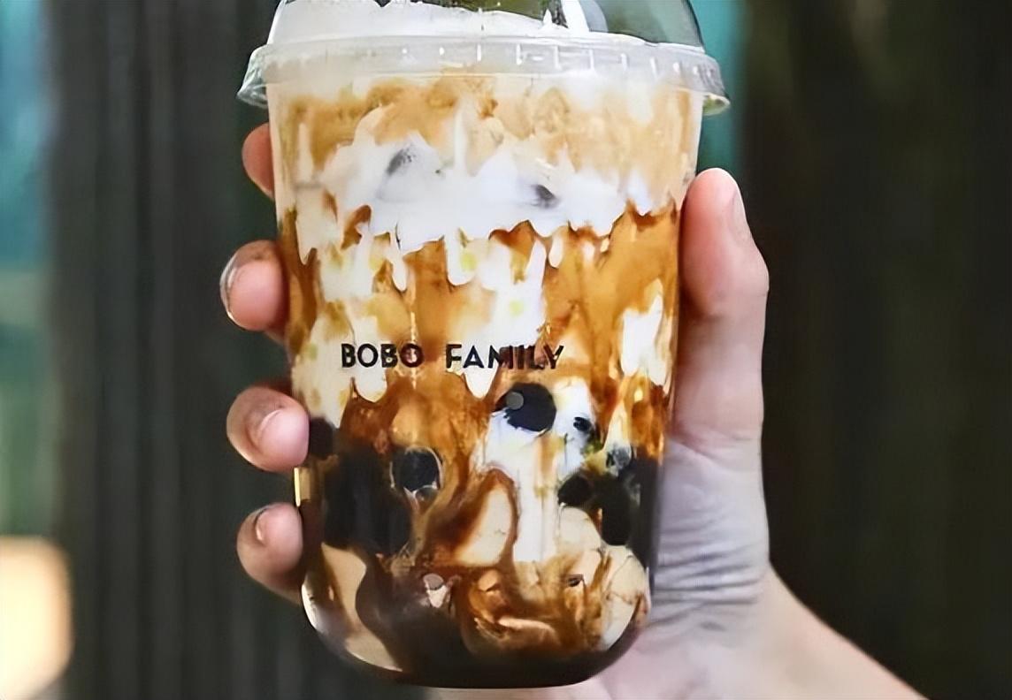 女生鱼塘指的是什么（女生钓鱼搞暧昧的表现）