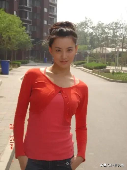 莫小棋一夜走红的电影叫啥（演员莫小棋资料介绍）