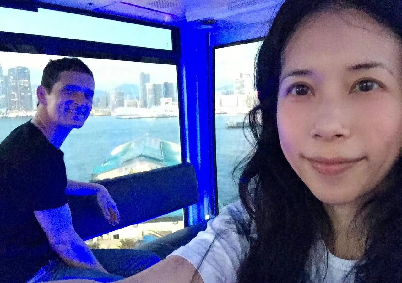 明星莫文蔚和谁结婚了（莫文蔚和Johannes结婚的11周年）