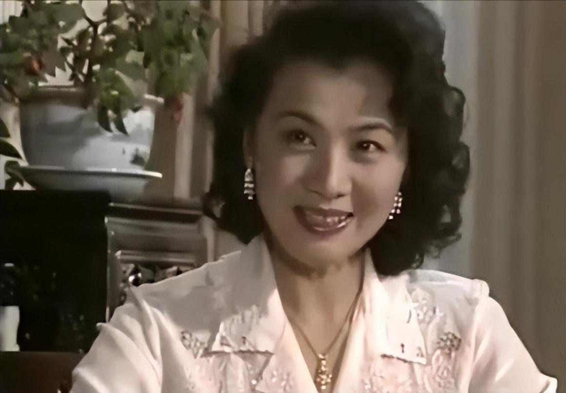 李艾佳怎么走的（盘点英年早逝的九位女星）