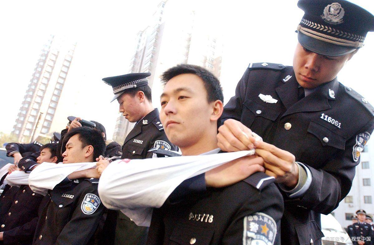 监狱编制怎么考（2022年监狱狱警招聘要求）