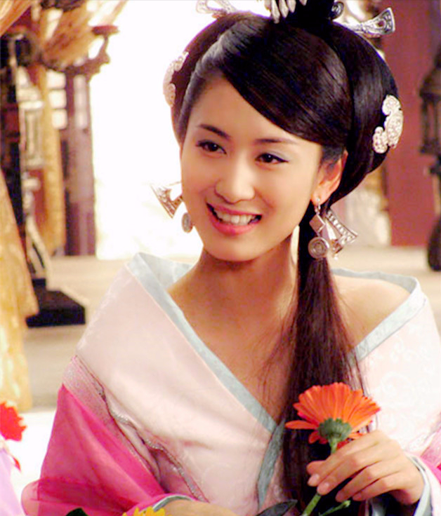 赵合德是怎么迷惑皇上的（母仪天下赵飞燕让汉成帝沉迷的4个原因）